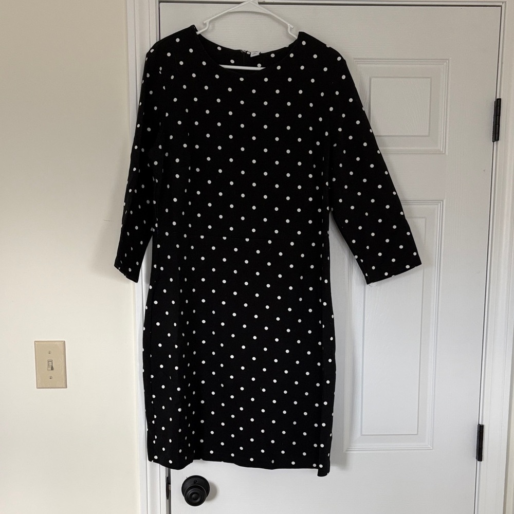 Old Navy Black and White Polka Dot Long Sleeve Dress